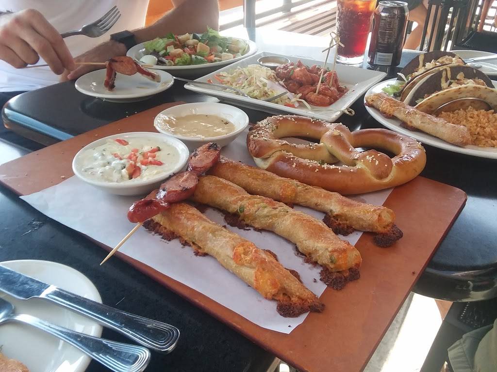 Rock Bottom Restaurant & Brewery | restaurant | 1 Pine Ave, Long Beach, CA 90802, USA | 5623082255 OR +1 562-308-2255