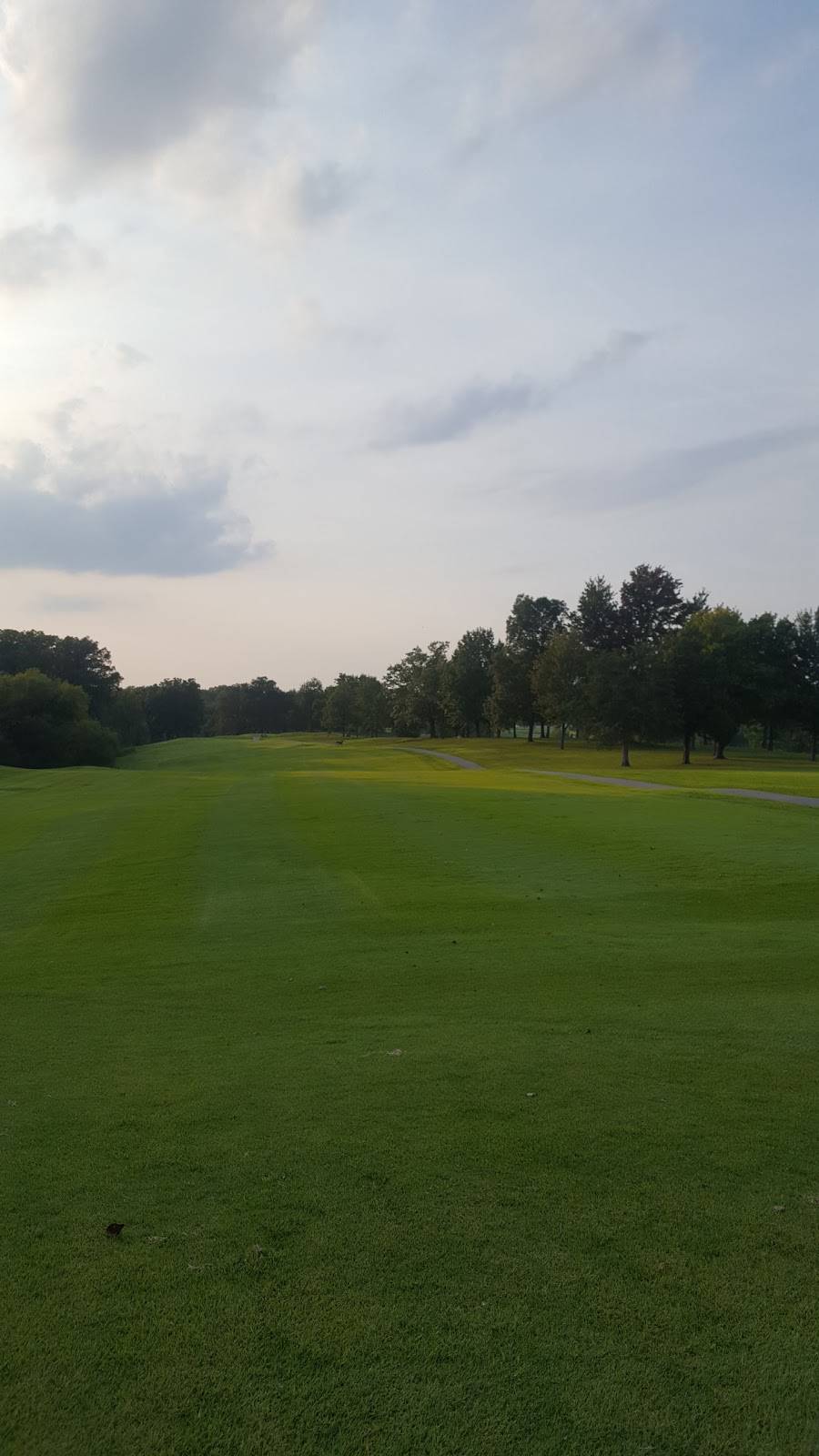 Christmas Lake Golf Course | restaurant | 1 Clubhouse Rd, Santa Claus, IN 47579, USA | 8779627465 OR +1 877-962-7465