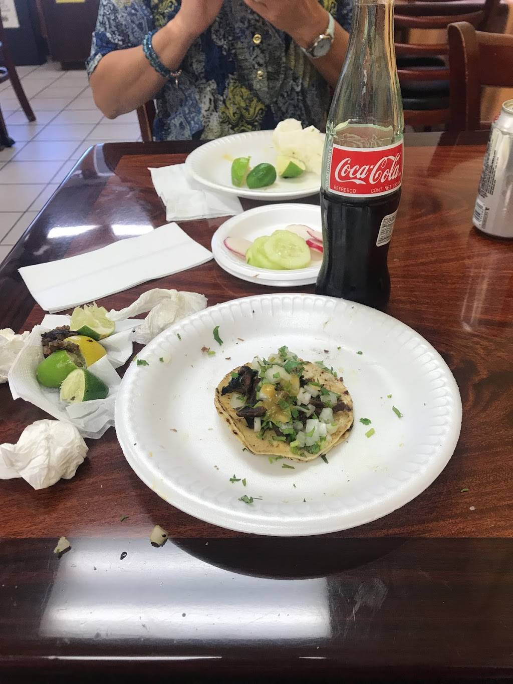 Tacos El Jaliciense | restaurant | 5923 Atlantic Ave, Long Beach, CA 90805, USA | 3233515777 OR +1 323-351-5777