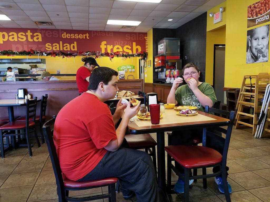 Cicis | restaurant | 1100 S, FM 51, Decatur, TX 76234, USA | 9406270712 OR +1 940-627-0712