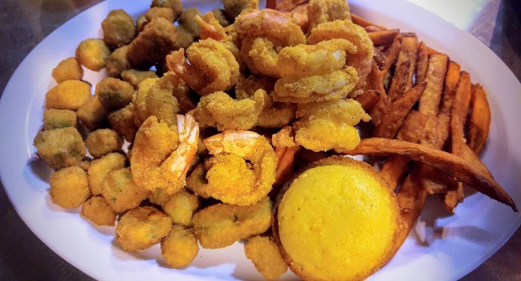 Country Boyz Fixins LLC | restaurant | 4140 E 12th St, Austin, TX 78721, USA | 5129285555 OR +1 512-928-5555