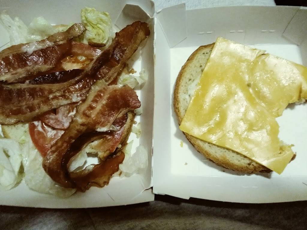 Jack in the Box | restaurant | 15310 Union Ave SW, Tillicum, WA 98498, USA | 2535840613 OR +1 253-584-0613