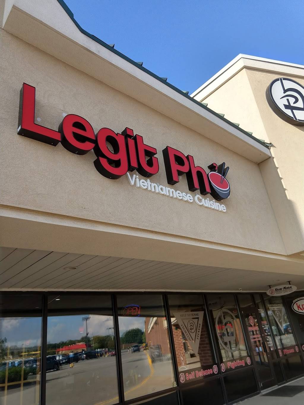 Legit Pho | restaurant | 7262 Fishers Crossing Dr, Fishers, IN 46038, USA | 3175161914 OR +1 317-516-1914