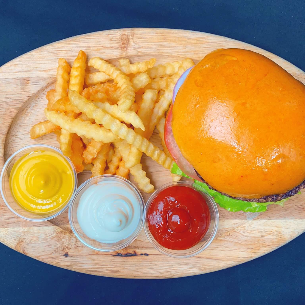 Boss Burger NYC | restaurant | Black Door, 3371 Shore Pkwy, Brooklyn, NY 11235, USA | 9296661090 OR +1 929-666-1090