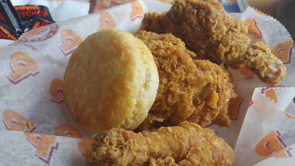 Popeyes Louisiana Kitchen | restaurant | 7700 Hampton Blvd, Norfolk, VA 23505, USA | 7574510336 OR +1 757-451-0336