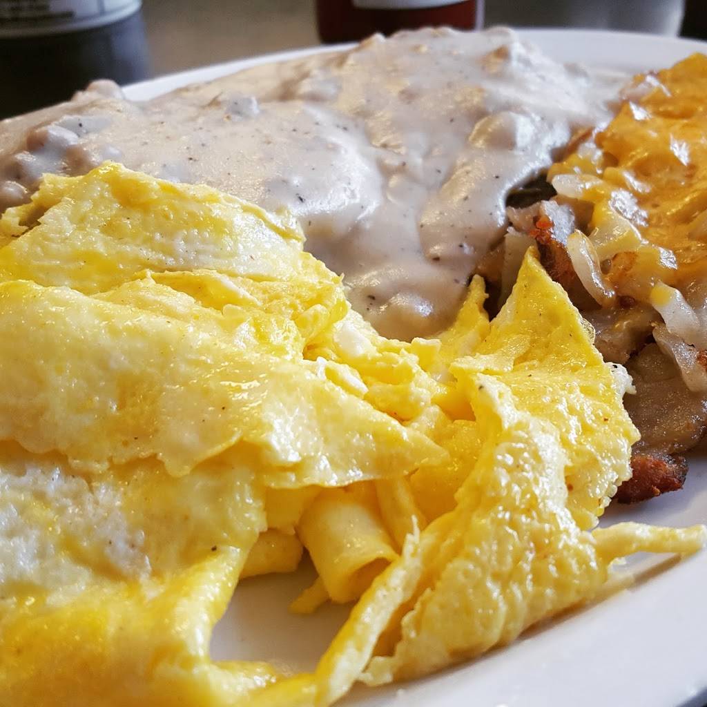 Noras | restaurant | 524 E Old Plank Rd, Bargersville, IN 46106, USA | 3174224455 OR +1 317-422-4455