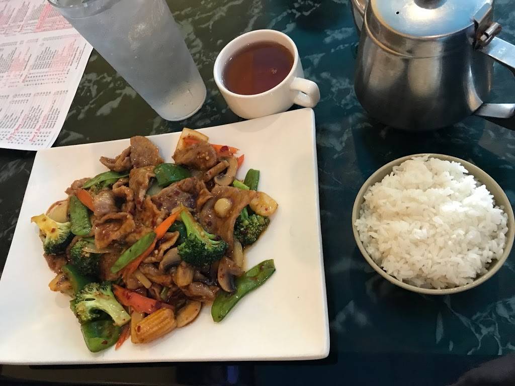 China Wok in Tullahoma | restaurant | 1905 N Jackson St #910, Tullahoma, TN 37388, USA | 9314549838 OR +1 931-454-9838