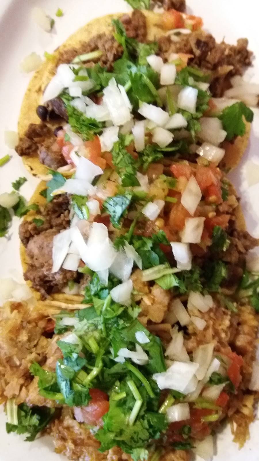 Taqueria Los Comales | restaurant | 2105 MacArthur Blvd, Oakland, CA 94602, USA | 5105313660 OR +1 510-531-3660