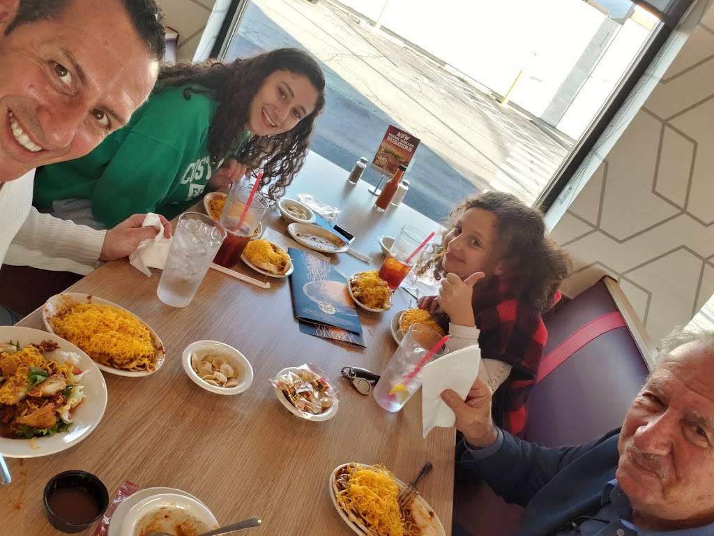 Gold Star Chili | restaurant | 7716 Beechmont Ave, Cincinnati, OH 45255, USA | 5133868326 OR +1 513-386-8326