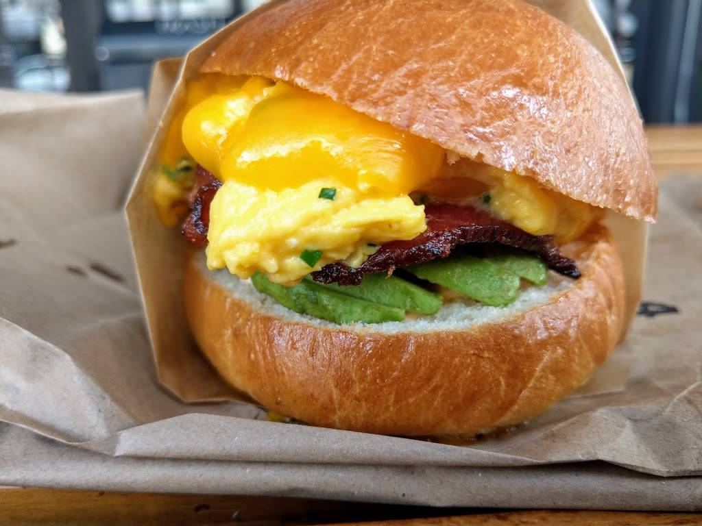Eggslut | restaurant | 252 S S Brand Blvd D, Glendale, CA 91204, USA | 8184845911 OR +1 818-484-5911