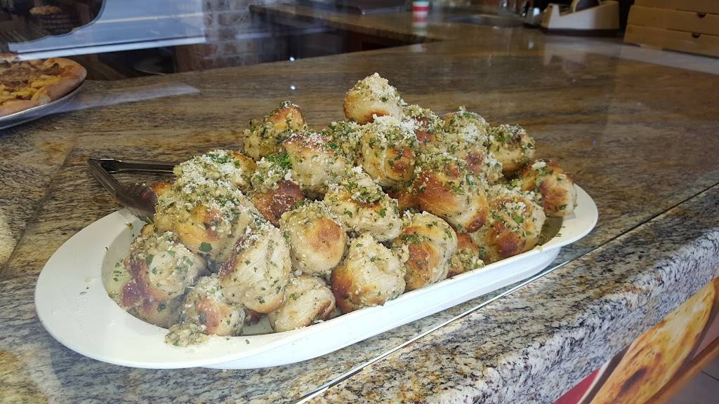 Franks Pizza of Oakland | restaurant | 350 Ramapo Valley Rd, Oakland, NJ 07436, USA | 2016510900 OR +1 201-651-0900