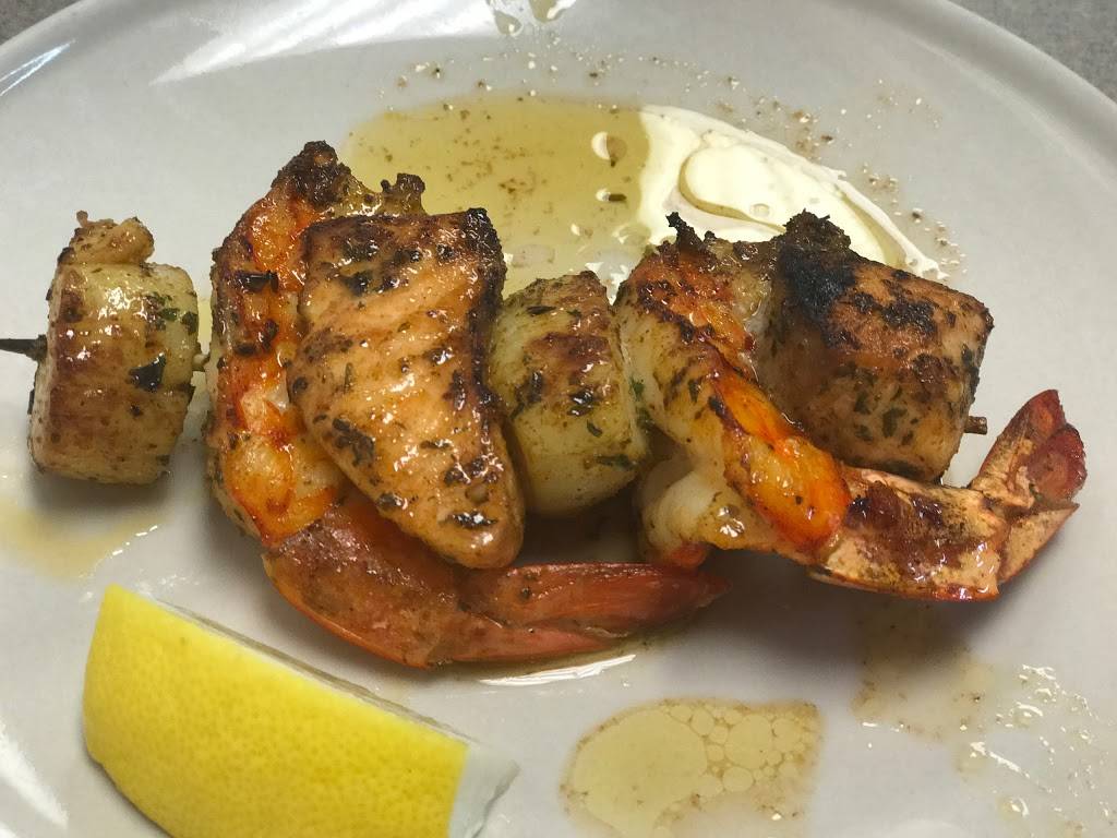 Camerons Seafood | restaurant | 6150 Woodland Ave, Philadelphia, PA 19142, USA | 2157269800 OR +1 215-726-9800