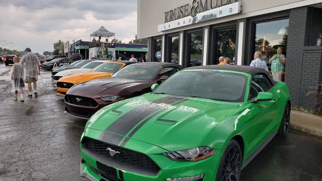 Kruse & Muer on Woodward | restaurant | 28028 Woodward Ave, Royal Oak, MI 48067, USA | 2489652101 OR +1 248-965-2101