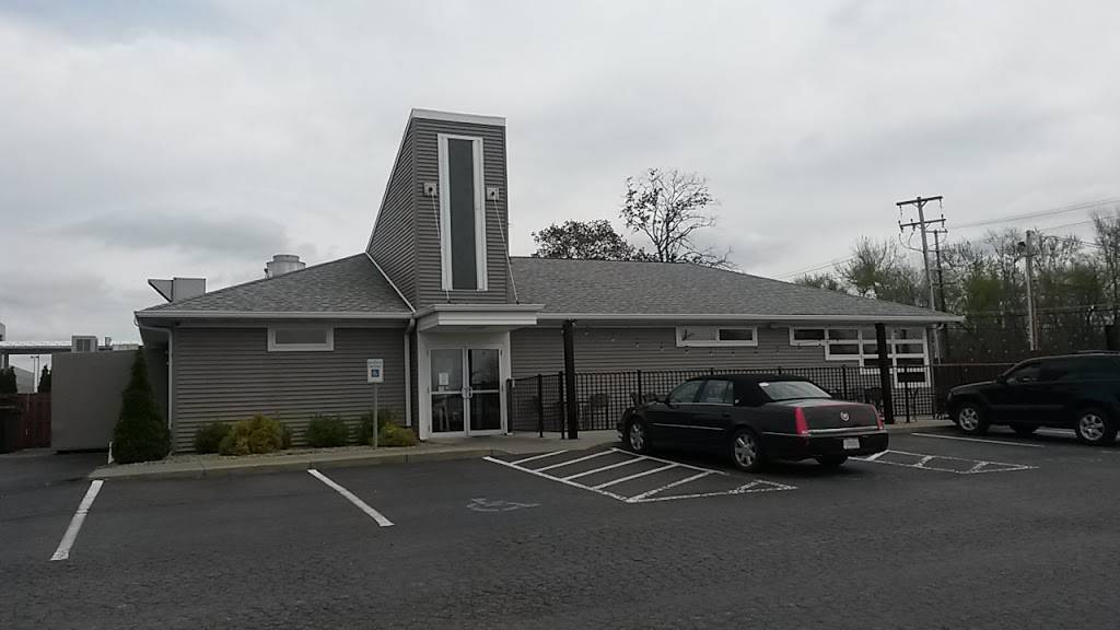 Mojos Pub -n- Grill | restaurant | 6292 Mahoning Ave, Austintown, OH 44515, USA | 3307936656 OR +1 330-793-6656