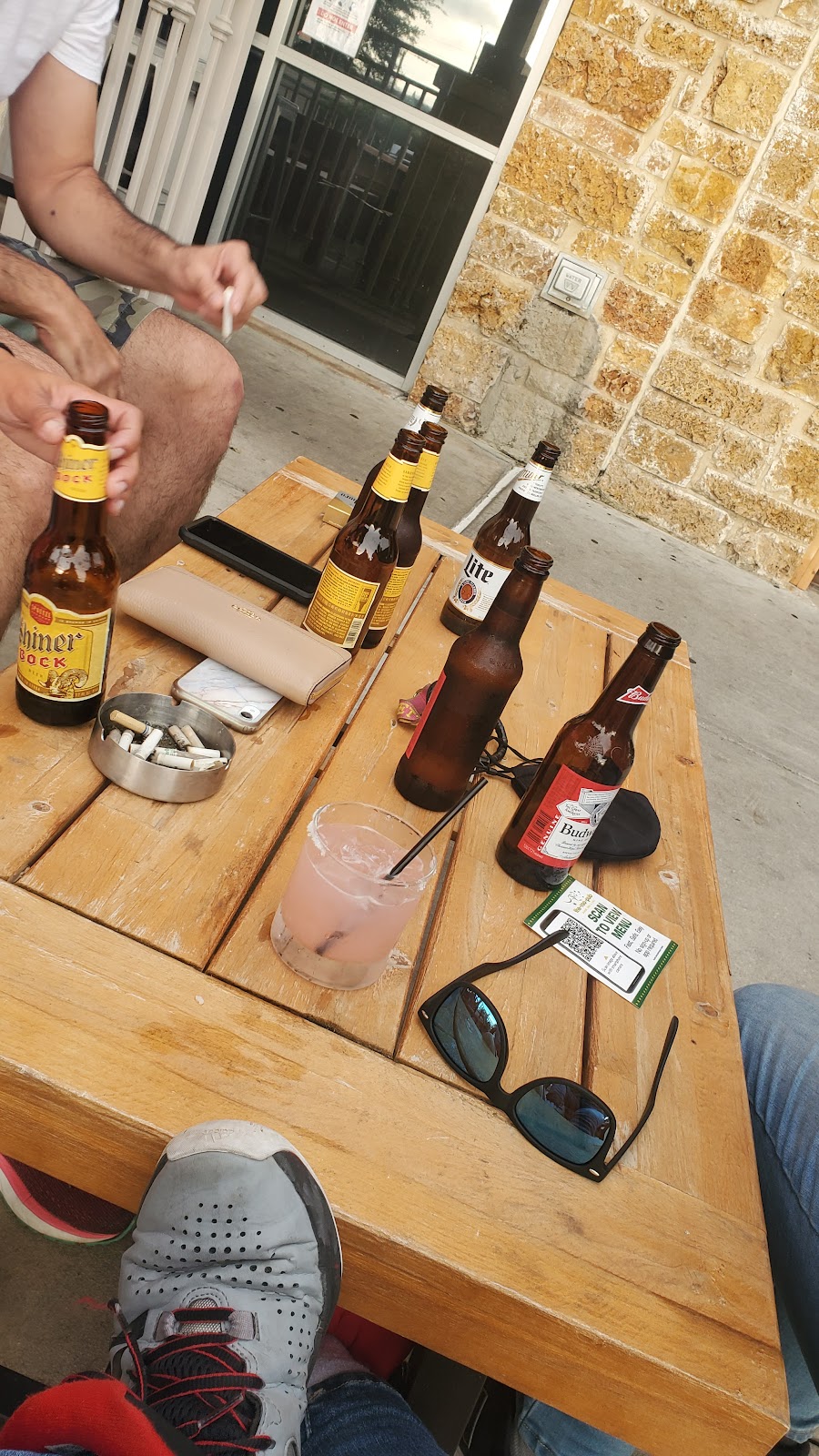 The Roo Pub | restaurant | 19314 US-281, San Antonio, TX 78258, USA | 2104914425 OR +1 210-491-4425