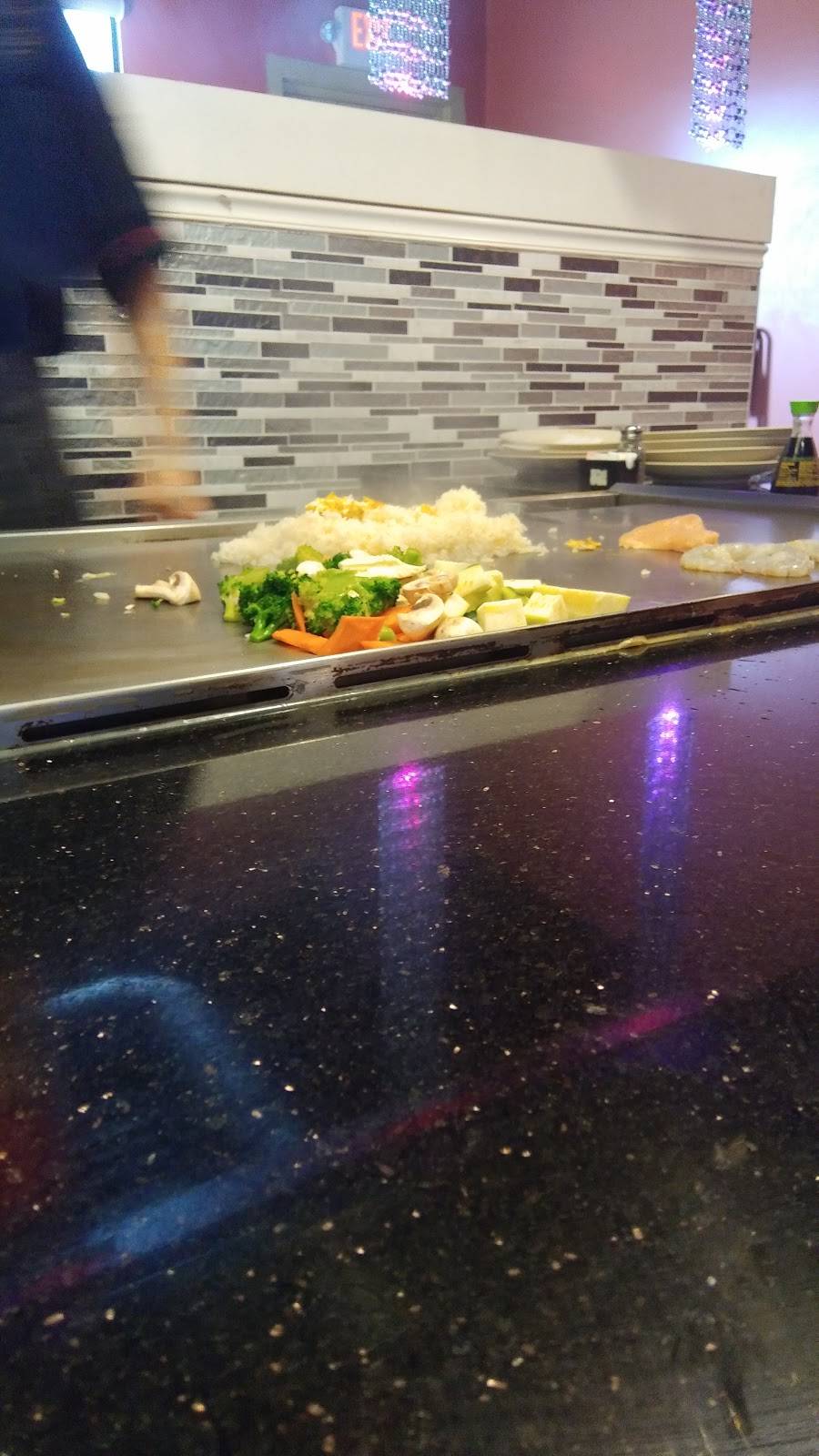 Wokano Japanese Steakhouse | restaurant | 2284 W 4th St, Ontario, OH 44906, USA | 4195296569 OR +1 419-529-6569