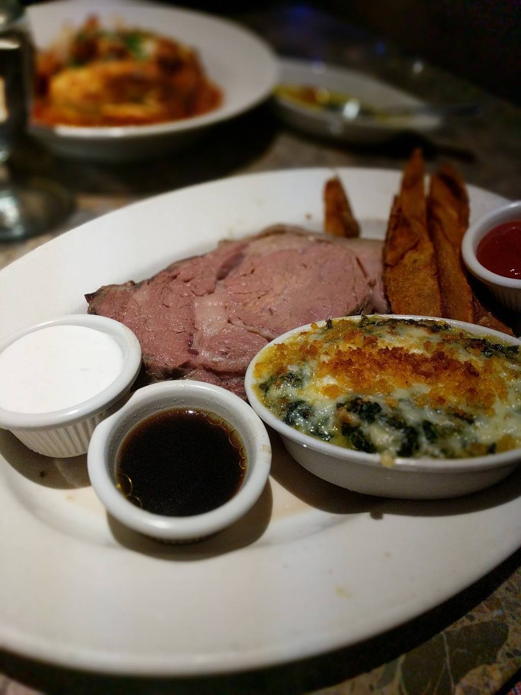 Copper Cellar West | restaurant | 7316 Kingston Pike, Knoxville, TN 37919, USA | 8656733422 OR +1 865-673-3422