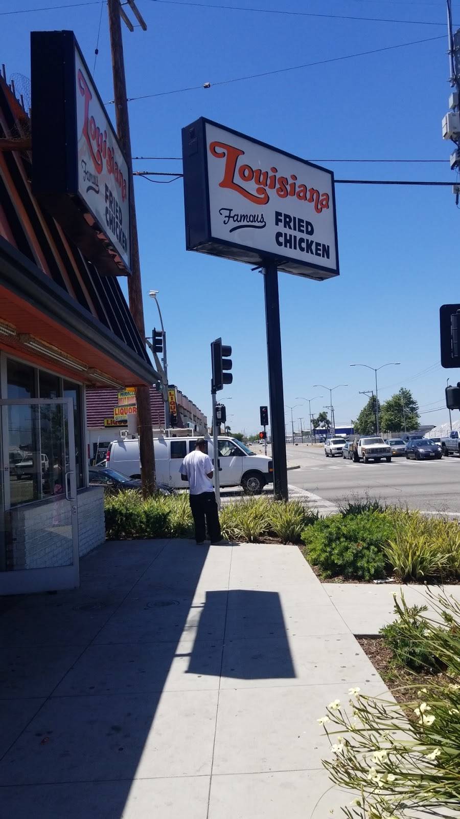Louisiana Fried Chicken | restaurant | 734 W Alondra Blvd, Compton, CA 90220, USA | 3107642110 OR +1 310-764-2110
