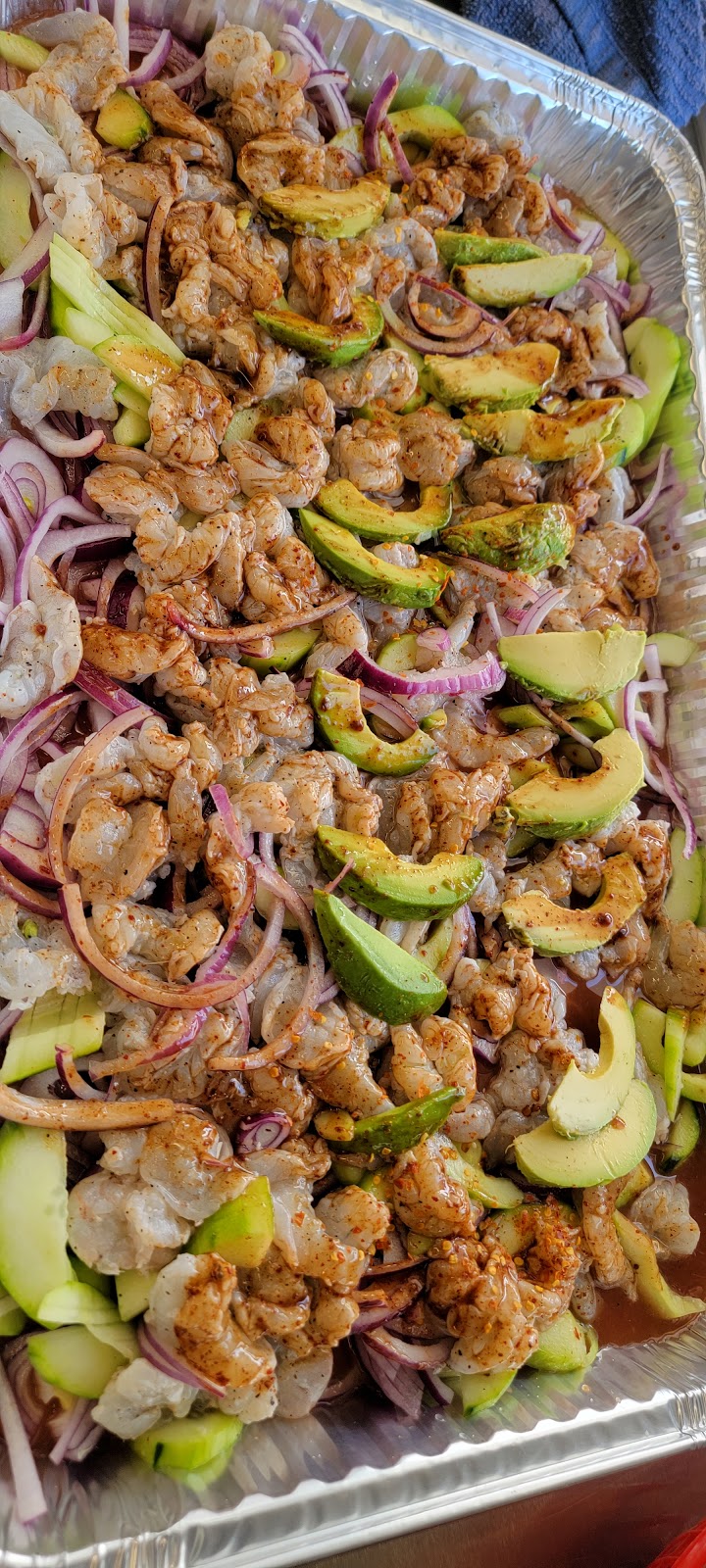 Mariscos El Pajaro | restaurant | 2445 W Van Buren St, Phoenix, AZ 85009, USA | 6025071719 OR +1 602-507-1719