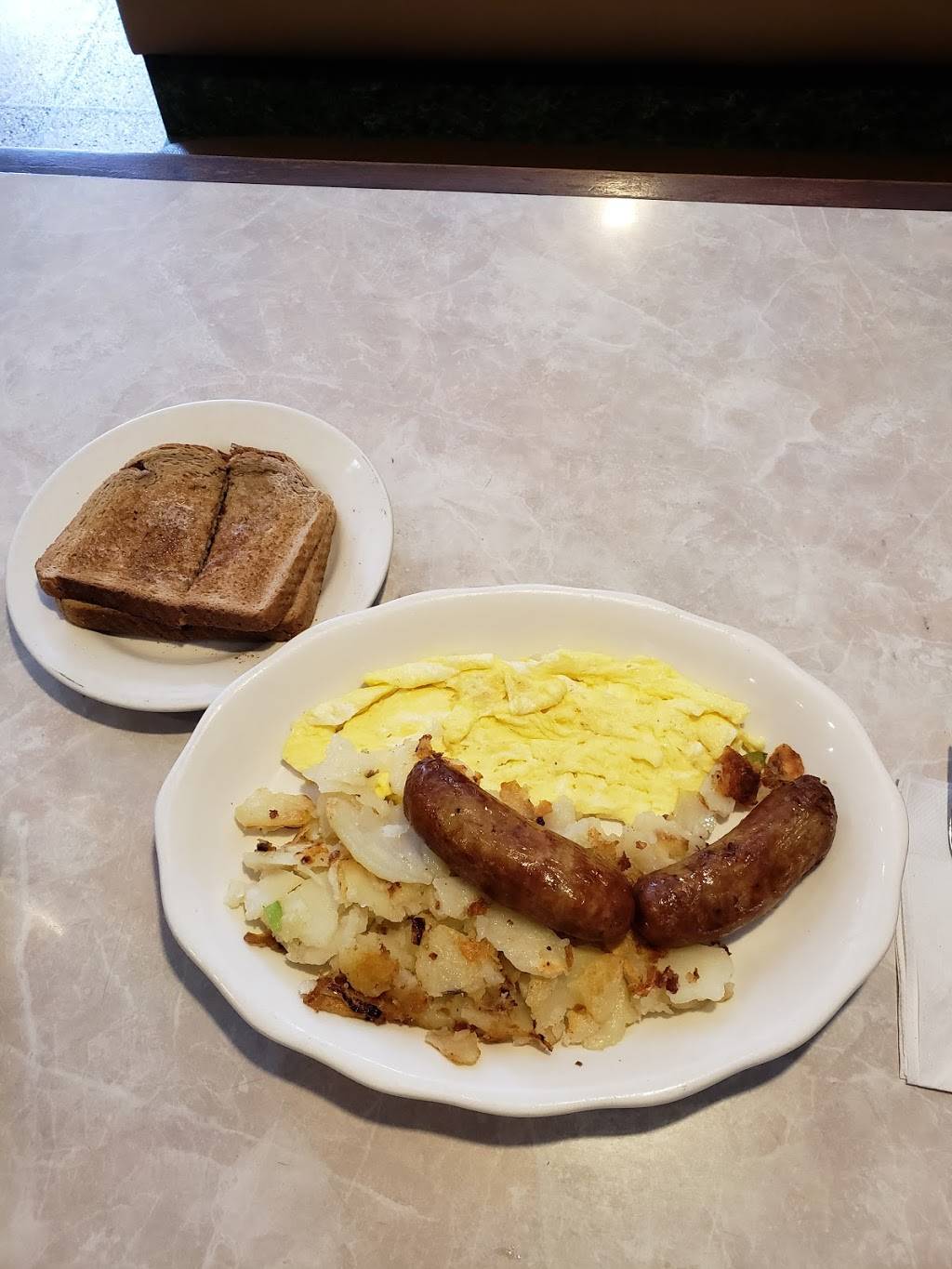 Steves Coffee Shop | restaurant | 4034 162nd St, Flushing, NY 11358, USA | 7184456691 OR +1 718-445-6691