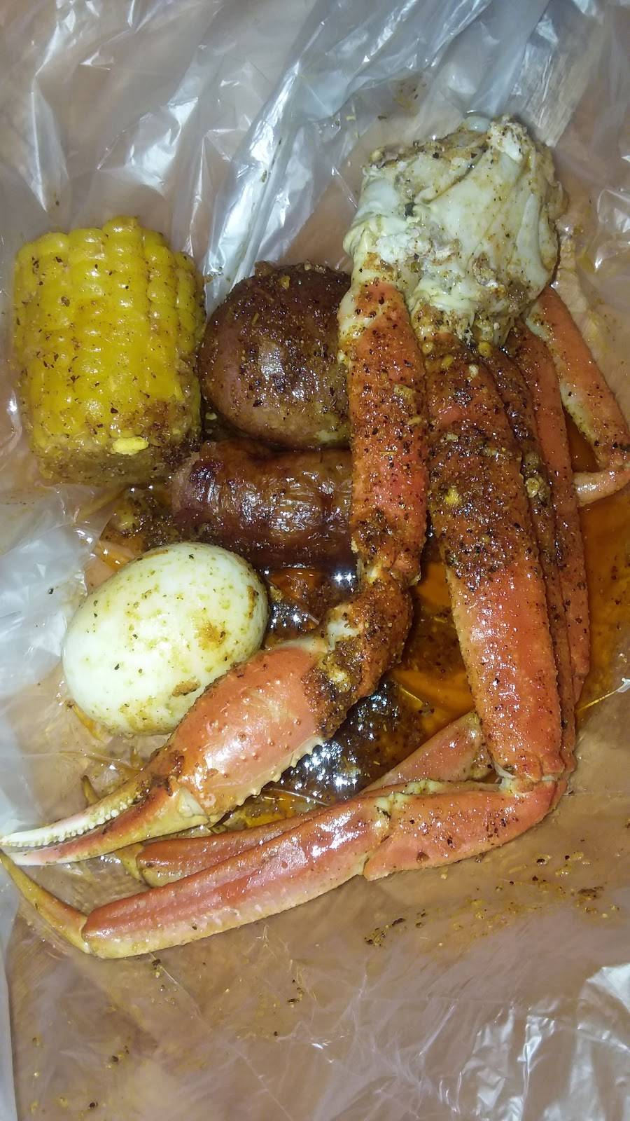 Crab General | restaurant | 921 Broad Ripple Ave, Indianapolis, IN 46220, USA | 3177572891 OR +1 317-757-2891