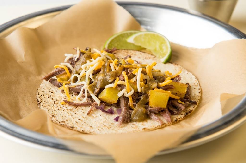 Überrito | restaurant | 1609 Durham Dr, Houston, TX 77007, USA | 7134266634 OR +1 713-426-6634