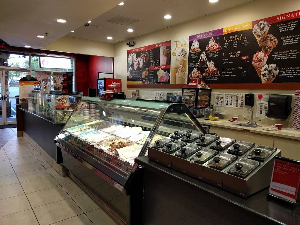 Cold Stone Creamery | bakery | 42395 Ryan Rd #106, Brambleton, VA 20148, USA | 7033275595 OR +1 703-327-5595