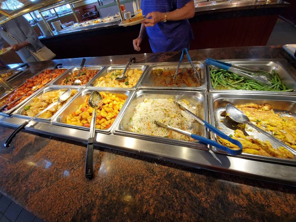 King buffet | restaurant | 227 Eisenhower Dr, Biloxi, MS 39531, USA | 2283880025 OR +1 228-388-0025