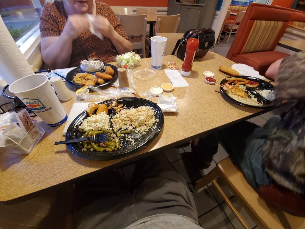 Captain Ds | restaurant | 1104 Glenn Blvd SW, Fort Payne, AL 35967, USA | 2568455551 OR +1 256-845-5551