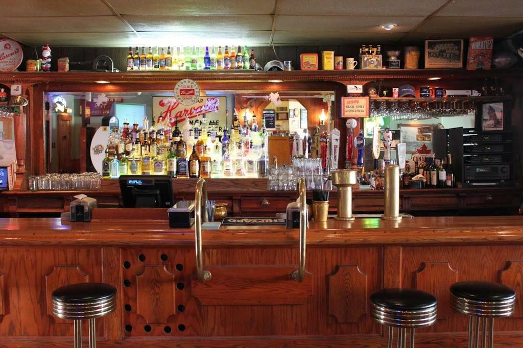 Pizza Villa | restaurant | 940 Congress St, Portland, ME 04102, USA | 2077741777 OR +1 207-774-1777