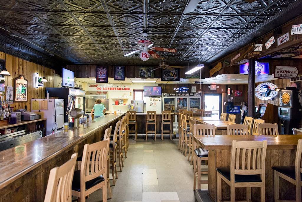 Red N Debs Bar & Grill | restaurant | 60 E Mineral St, Platteville, WI 53818, USA | 6083489149 OR +1 608-348-9149