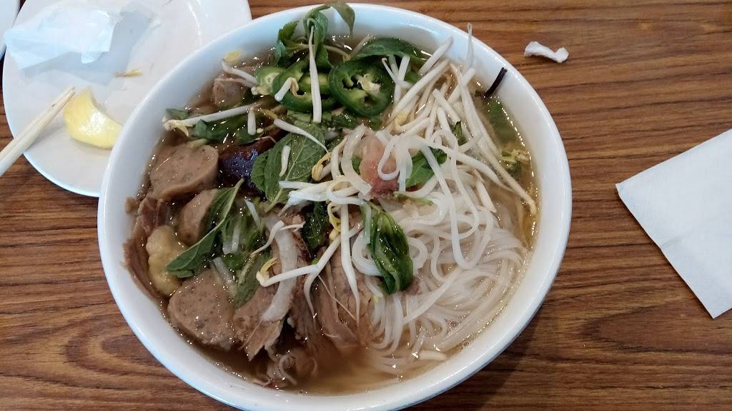 Pho Pasteur | restaurant | 8821 Valley Blvd, Rosemead, CA 91770, USA | 6262925888 OR +1 626-292-5888