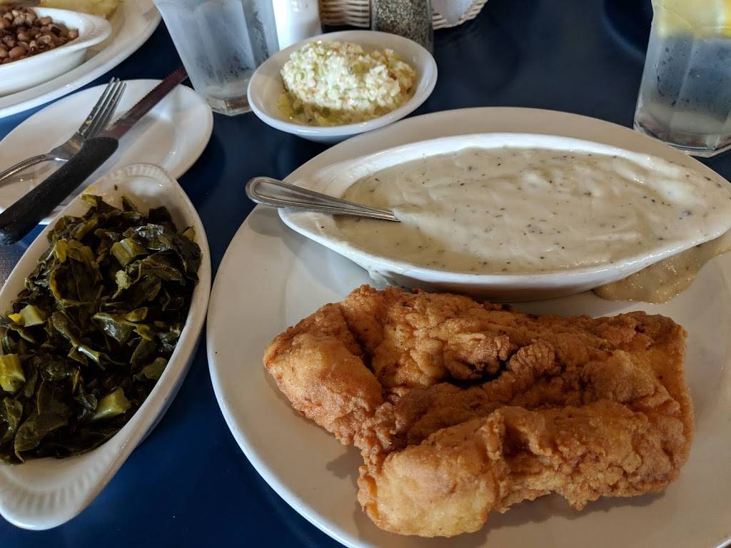 Crown Point Restaurant | restaurant | 2518 Sardis Rd N, Charlotte, NC 28227, USA | 7048471212 OR +1 704-847-1212