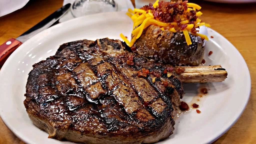 Texas Roadhouse | restaurant | 29860 Haun Rd, Menifee, CA 92586, USA | 9512440600 OR +1 951-244-0600