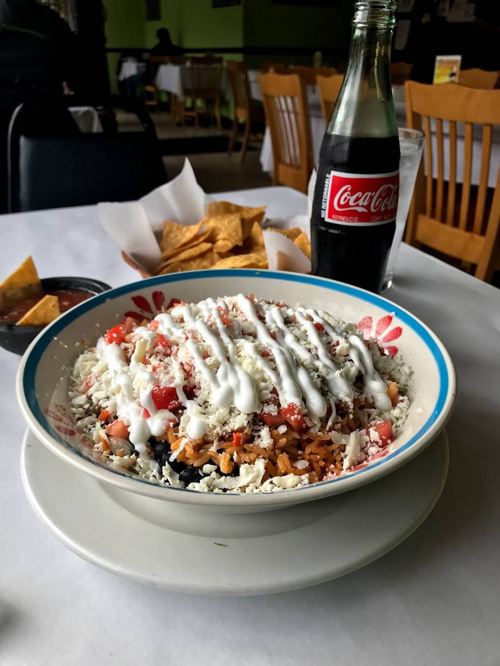 Ricanos Restaurant | restaurant | 230 S Ashland Ave, Chicago, IL 60607, USA | 3126667253 OR +1 312-666-7253