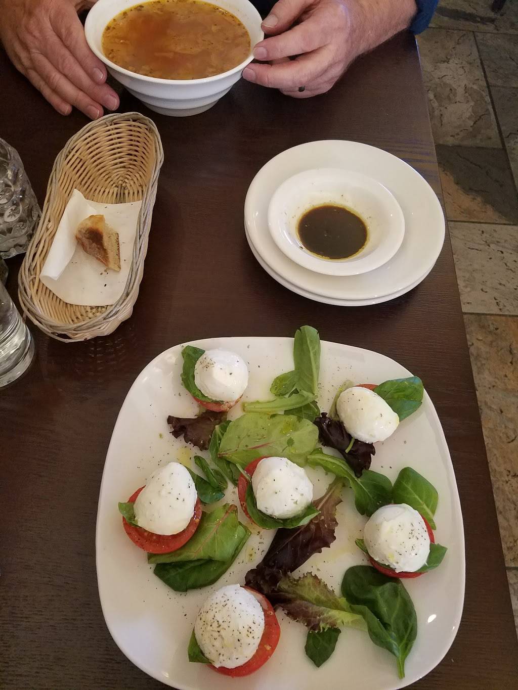 Lago di Como | restaurant | 21490 E Cliff Dr, Santa Cruz, CA 95062, USA | 8314548257 OR +1 831-454-8257