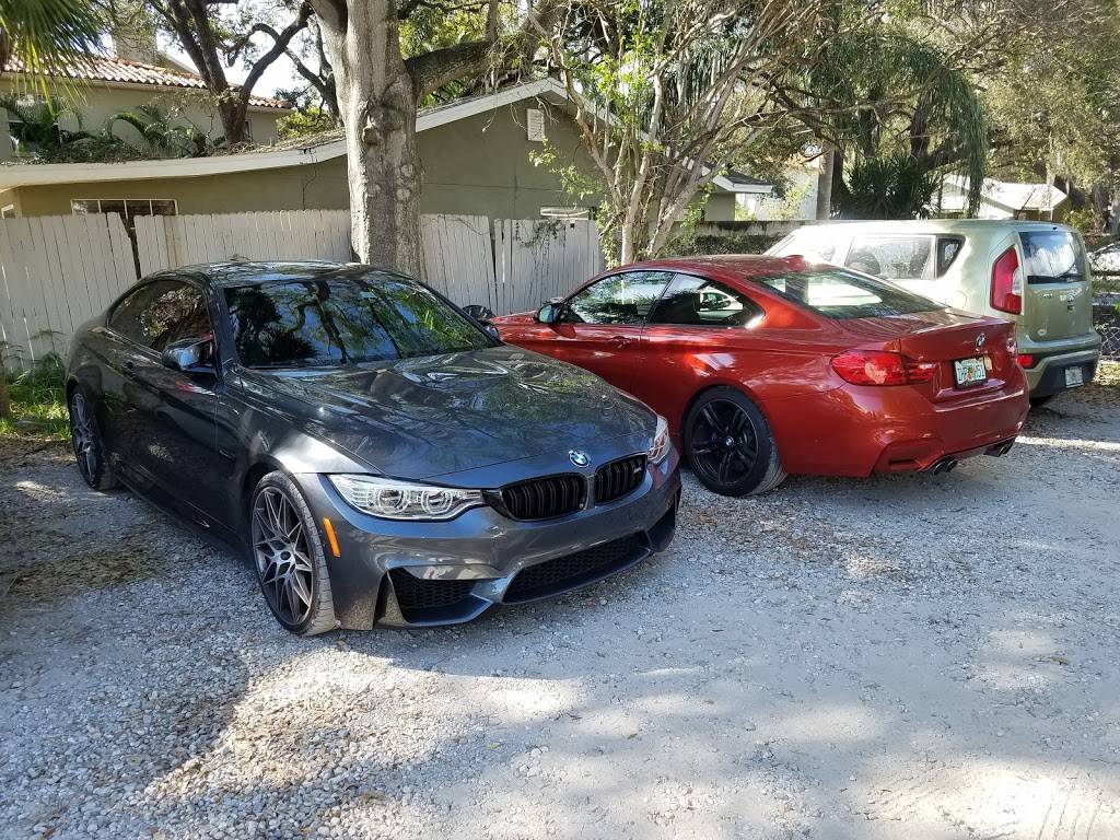 Mad Dogs & Englishmen | restaurant | 1936, 4115 S MacDill Ave, Tampa, FL 33611, USA | 8138323037 OR +1 813-832-3037