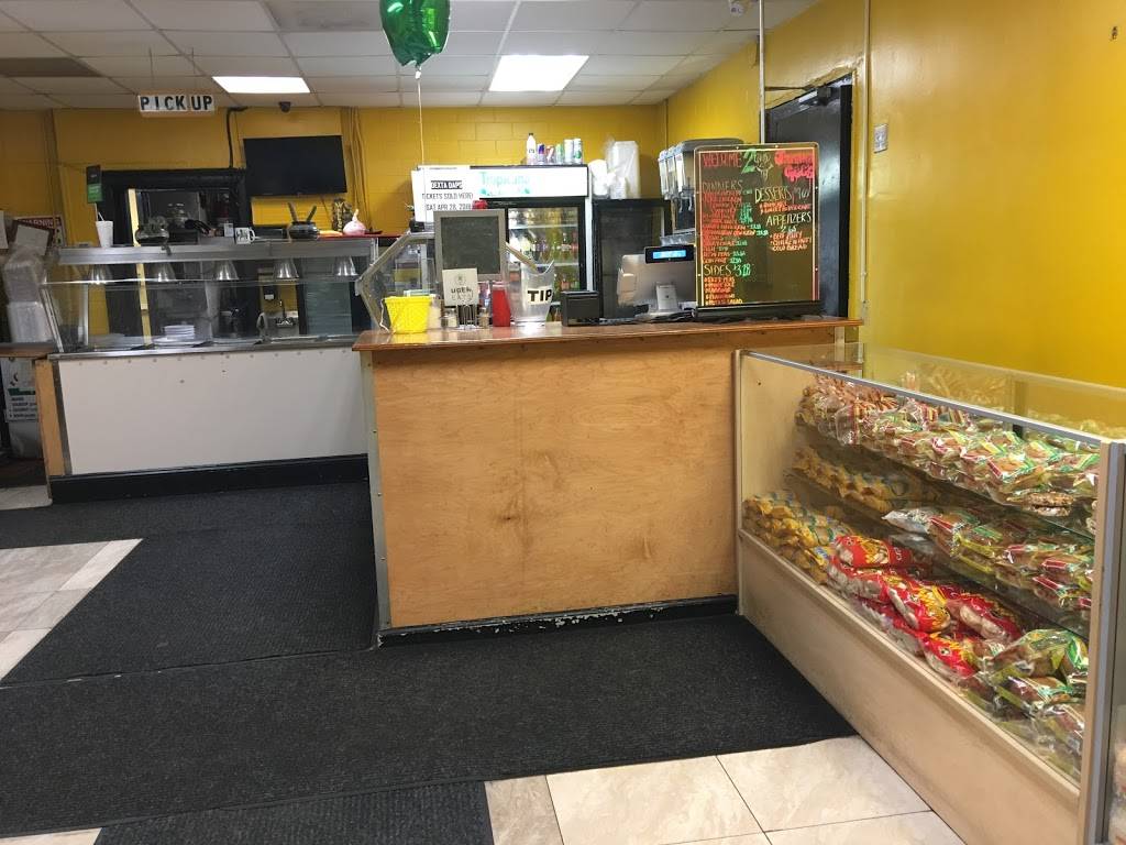 Jamaica Gees | restaurant | 3415 52nd Ave, Bladensburg, MD 20781, USA | 3017794330 OR +1 301-779-4330