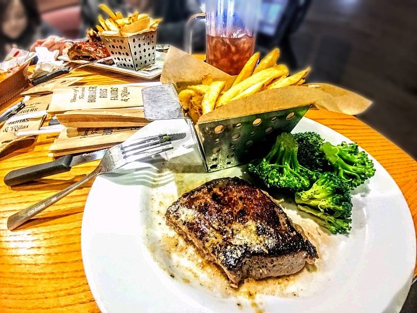 Chilis Grill & Bar | meal takeaway | 10184 Scripps Highlands Dr, San Diego, CA 92131, USA | 8585662096 OR +1 858-566-2096