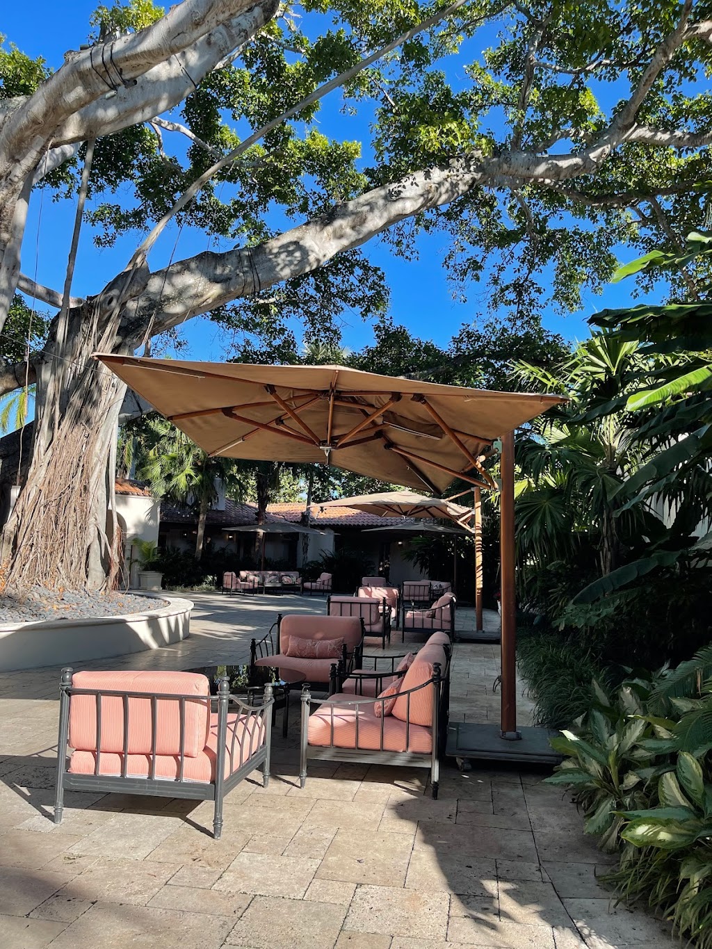 Fisher Island Club Mansion Restaurant | restaurant | 1 Fisher Island Dr, Miami Beach, FL 33109, USA | 3055356000 OR +1 305-535-6000