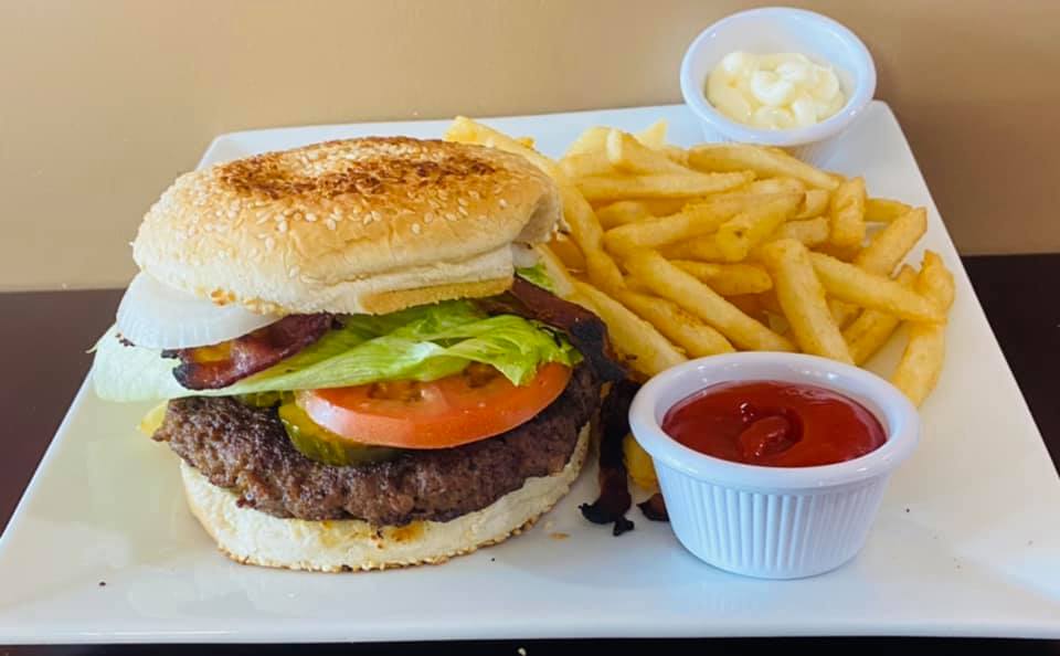 Taqueria y Pupuseria la bendicion | restaurant | 178-23 Jamaica Ave, Queens, NY 11432, USA | 3474050578 OR +1 347-405-0578