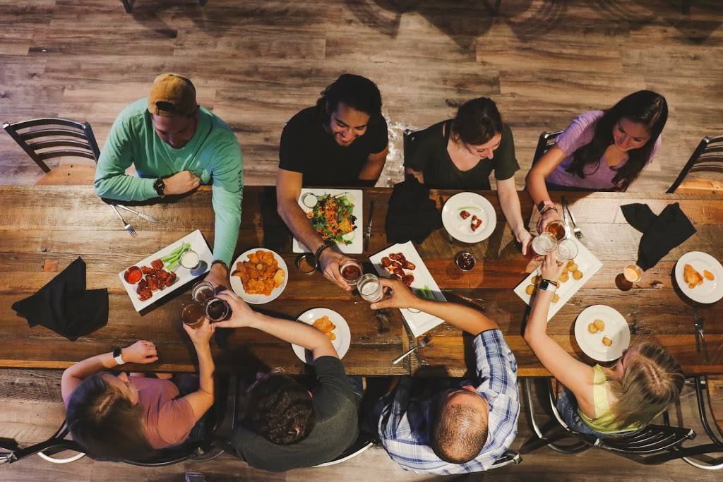 Gaslight Brewhouse | restaurant | 325 S College Ave St, Oxford, OH 45056, USA | 5132806237 OR +1 513-280-6237