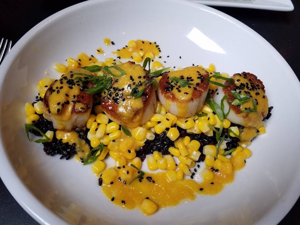 Hill & Hollow | restaurant | 709 Beechurst Ave #10, Morgantown, WV 26505, USA | 3042414551 OR +1 304-241-4551