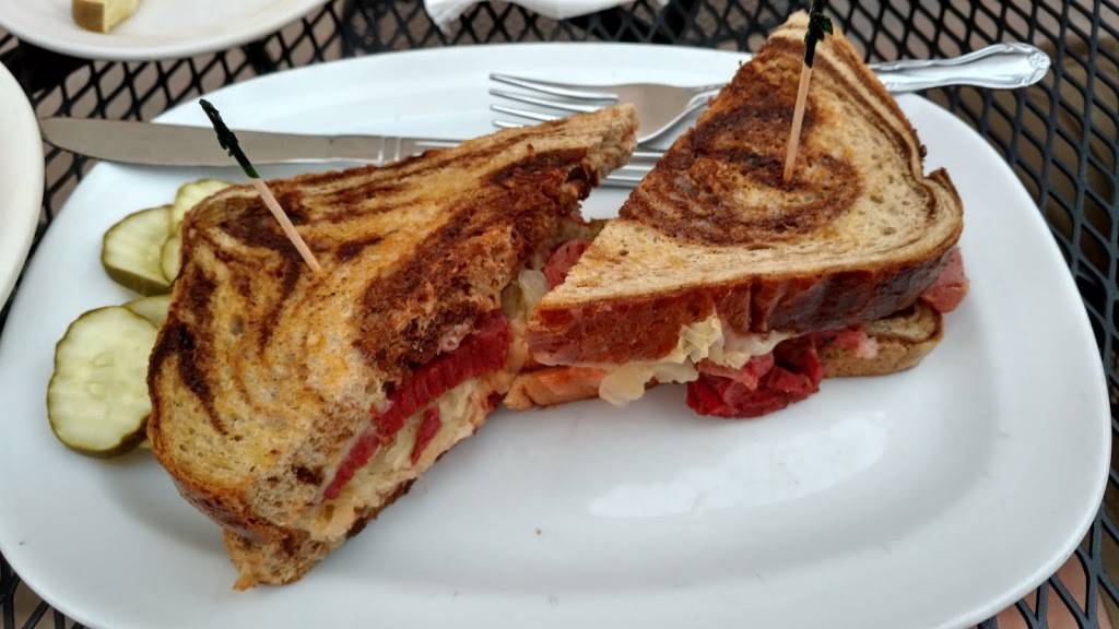 The HARP | restaurant | Dana Park shops, Baseline &, S Val Vista Dr, Mesa, AZ 85204, USA | 4805077827 OR +1 480-507-7827