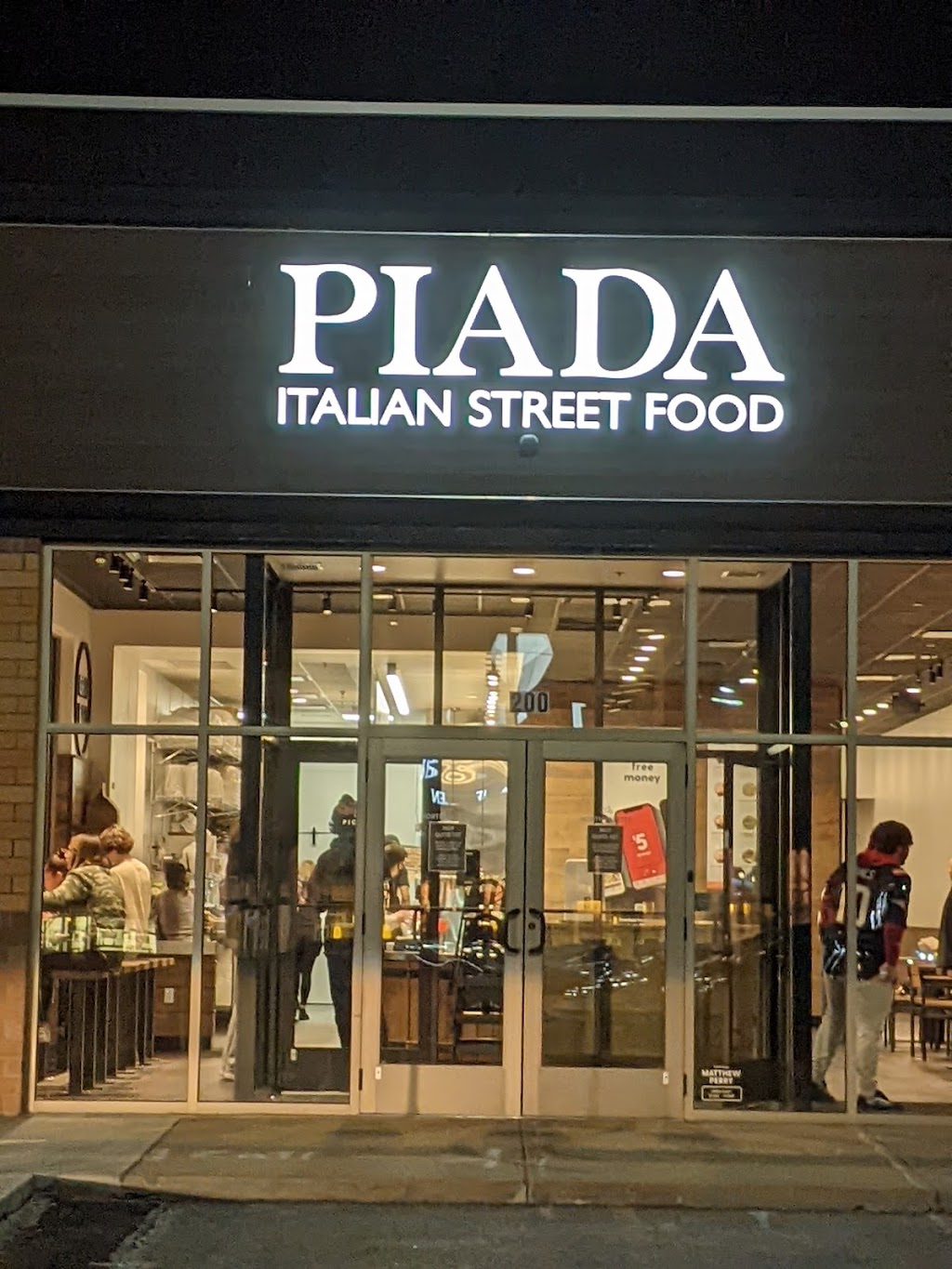 Piada Italian Street Food | restaurant | 210 McHolme Dr, Pittsburgh, PA 15275, USA | 4122038783 OR +1 412-203-8783