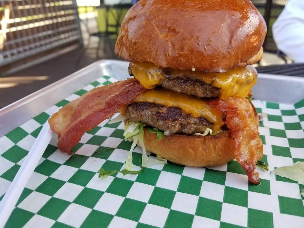 Oh My Burger | restaurant | 2142 W El Segundo Blvd, Gardena, CA 90249, USA | 3107566522 OR +1 310-756-6522