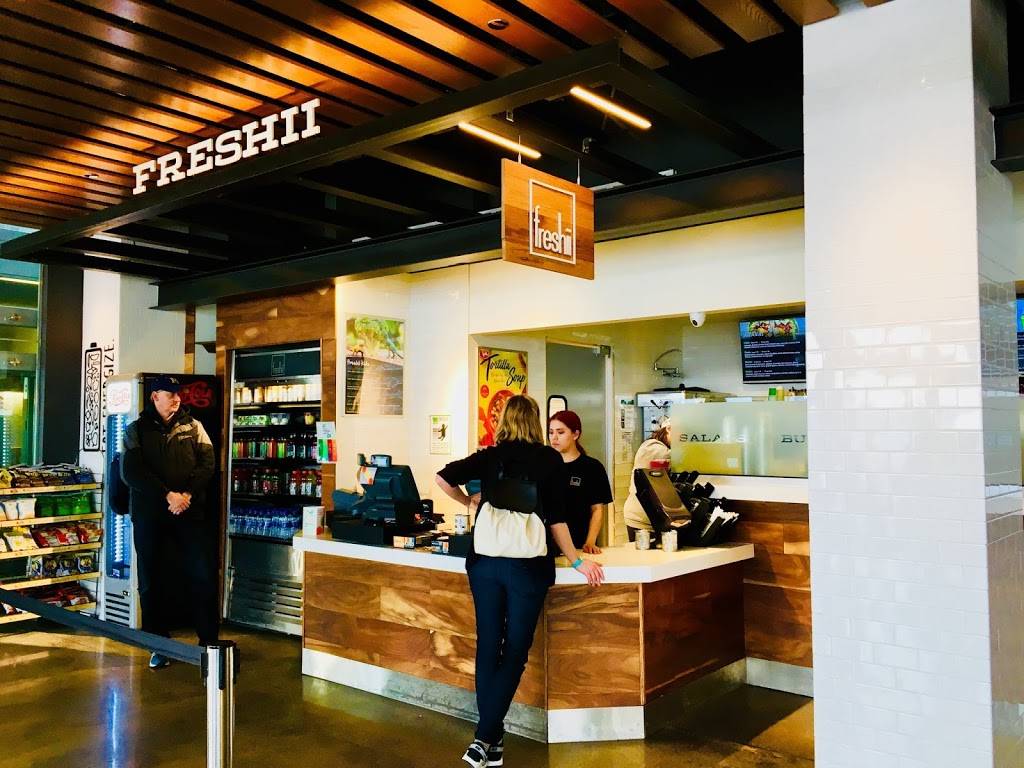 freshii | restaurant | 600 E Grand Ave, Chicago, IL 60611, USA | 3122225757 OR +1 312-222-5757