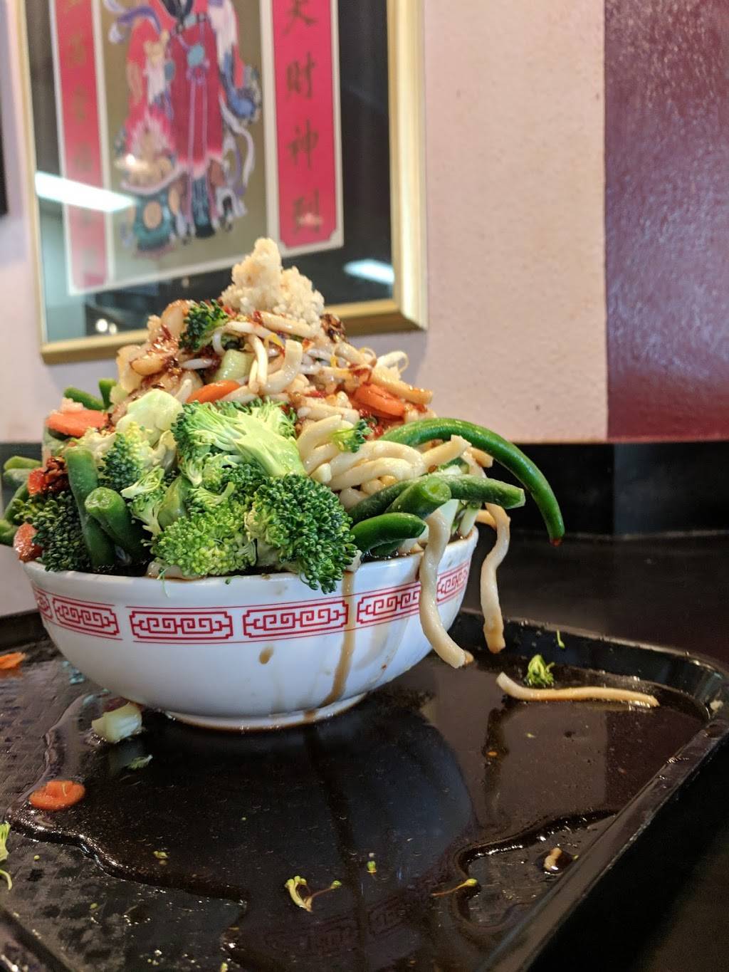 Hulas Chinese Bar-B-Q | restaurant | 1937 E 20th St, Chico, CA 95928, USA | 5303426304 OR +1 530-342-6304