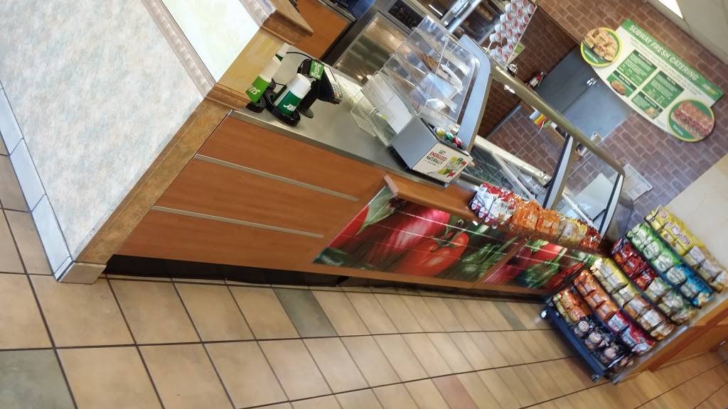 Subway | meal takeaway | 3211 Coors Blvd SW Suite F-2, Albuquerque, NM 87121, USA | 5058731223 OR +1 505-873-1223