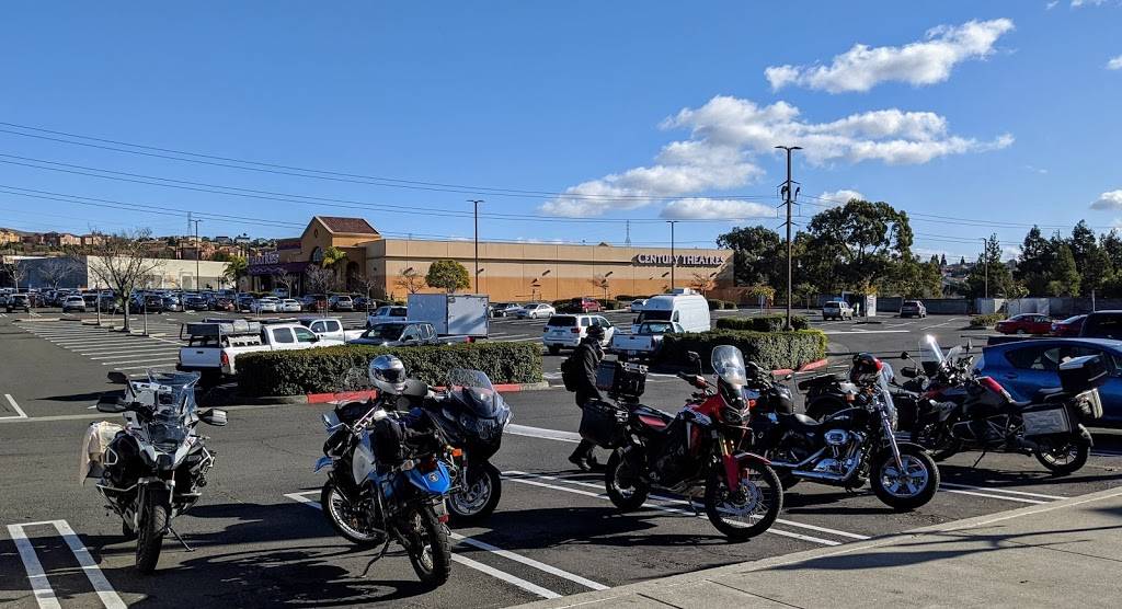 Century Vallejo 14 | meal takeaway | 109 Plaza Dr, Vallejo, CA 94591, USA | 7075531205 OR +1 707-553-1205